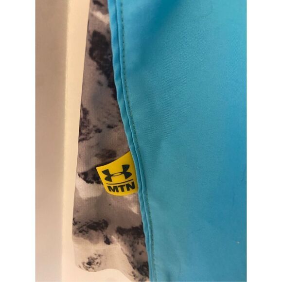 UA Under Amour MTN swim board shorts Small 30” Blue Green - Picture 4 of 7
